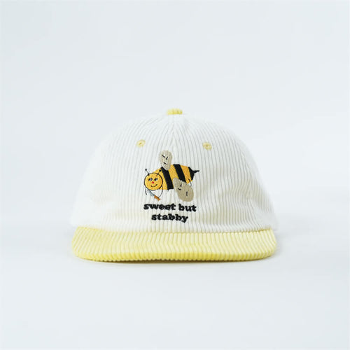 sweet-but-stabby-bee-hat